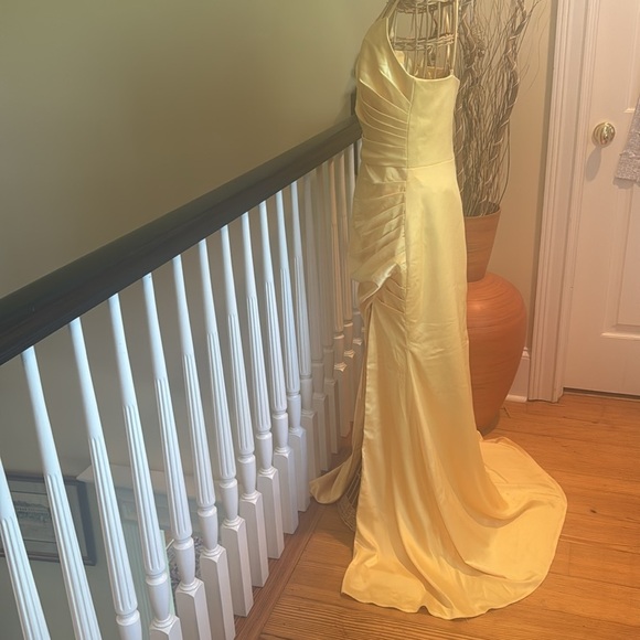 ChicSew 🔥NWT Elegant Yellow Evening Dress - Picture 3 of 9